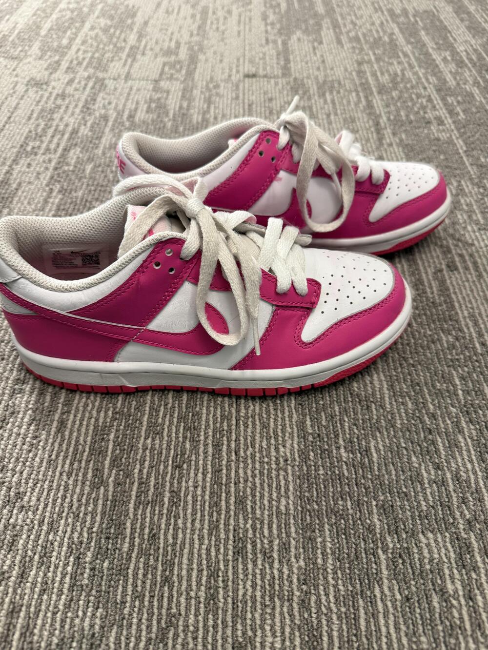 Nike Dunk Low Shoes Youth Size 3.5Y White Pink GS Leather Low Top FB9109-102